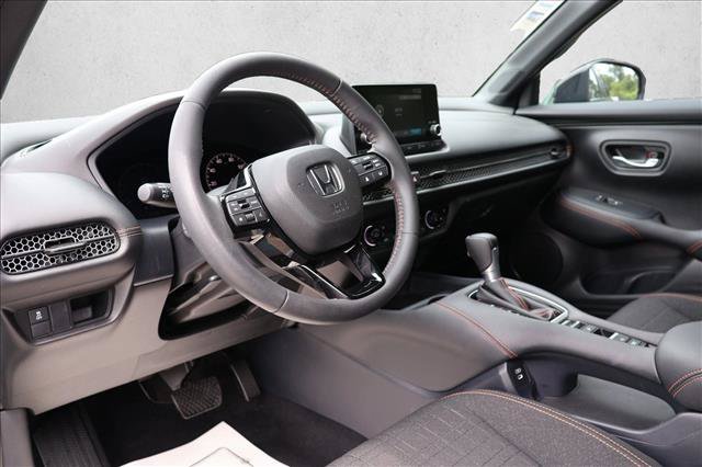 Used 2024 Honda HR-V Sport image 10