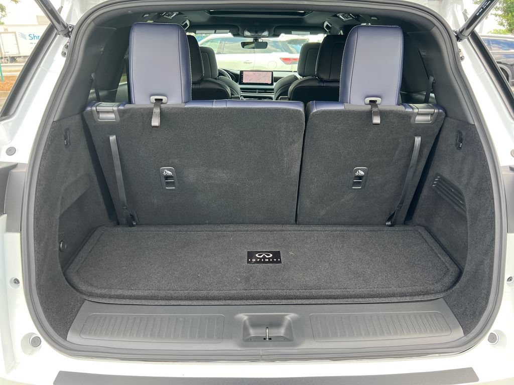 Certified 2026 INFINITI QX60 Sport w/ Dark Cargo Package AWD/4WD image 19