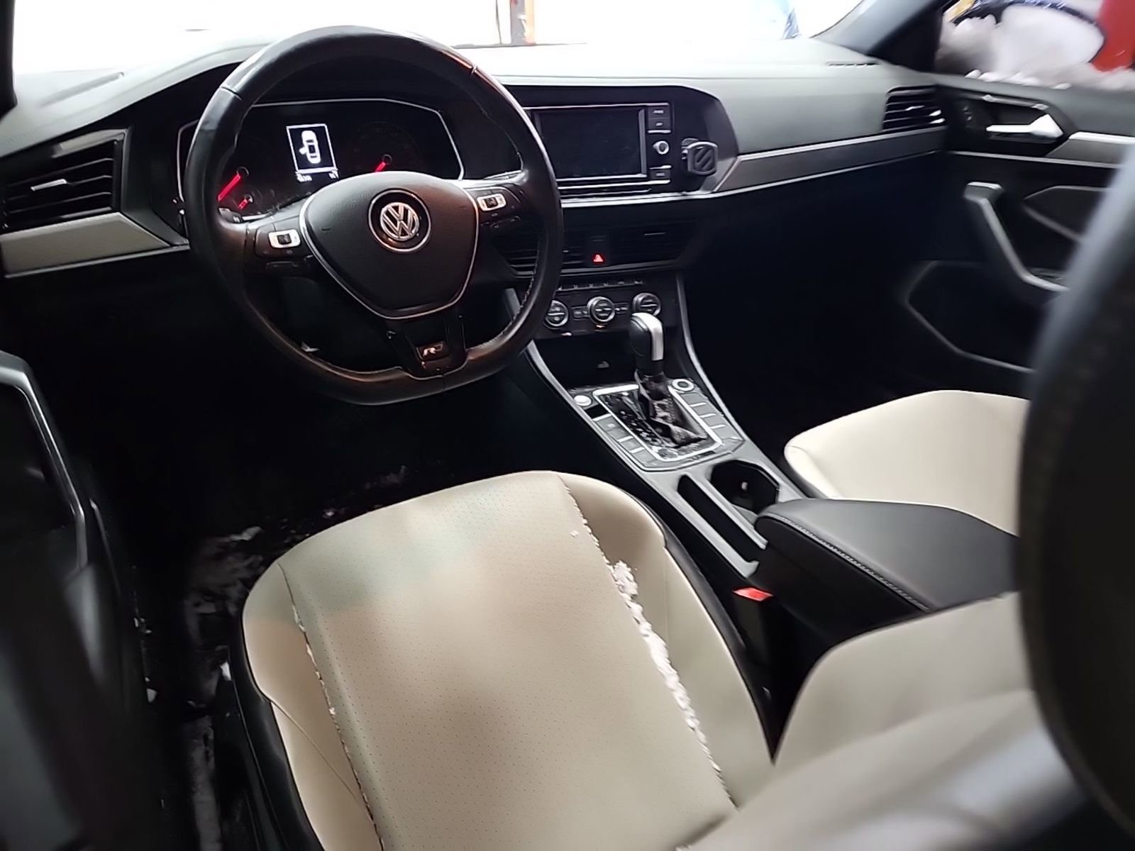 Used 2020 Volkswagen Jetta R-Line image 8