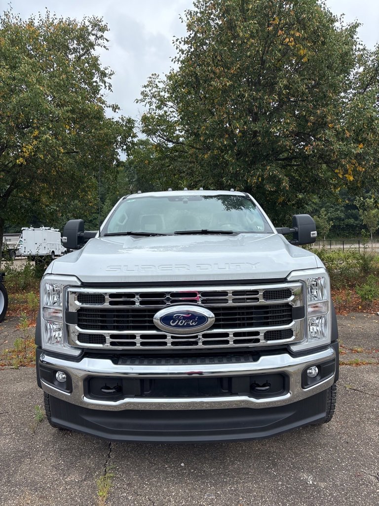 New 2024 Ford F550 4x4 Regular Cab Super Duty