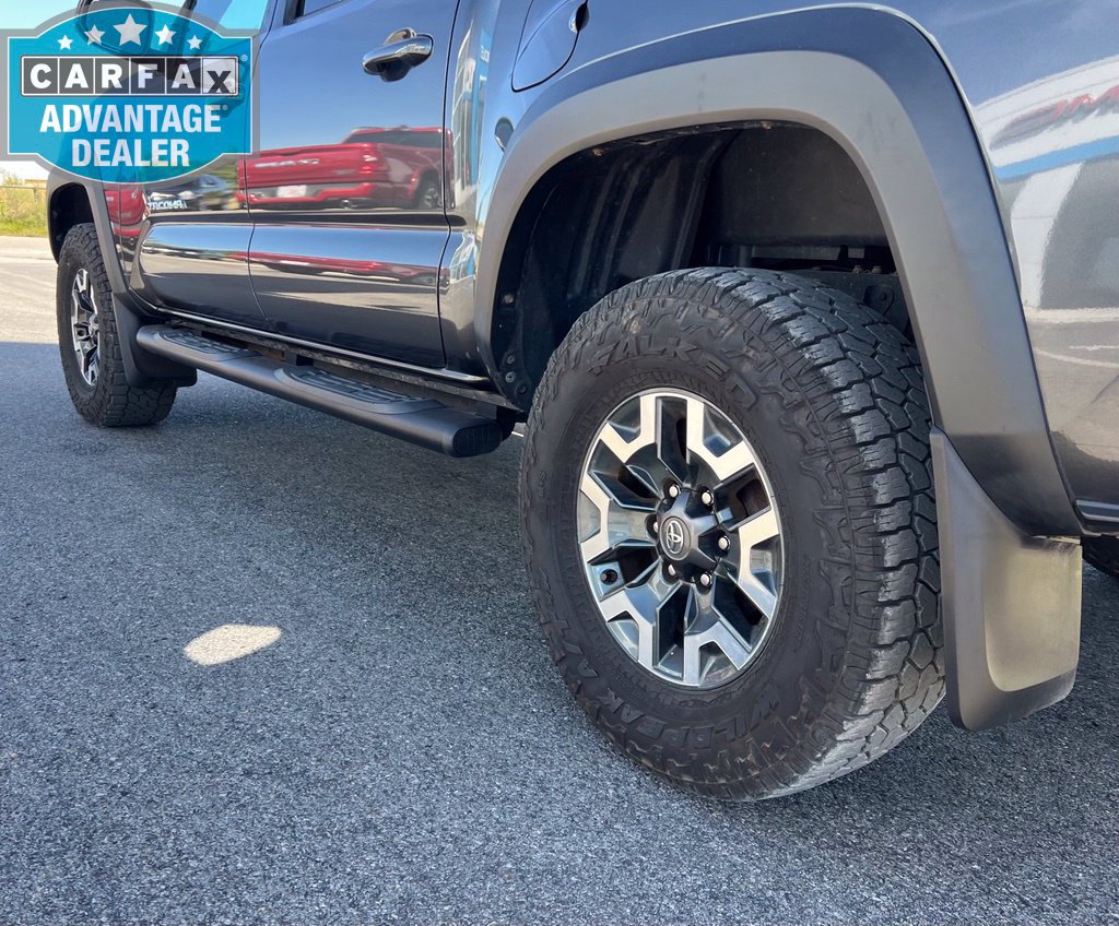 Used 2019 Toyota Tacoma TRD Off-Road w/ Exterior Package AWD/4WD image 7