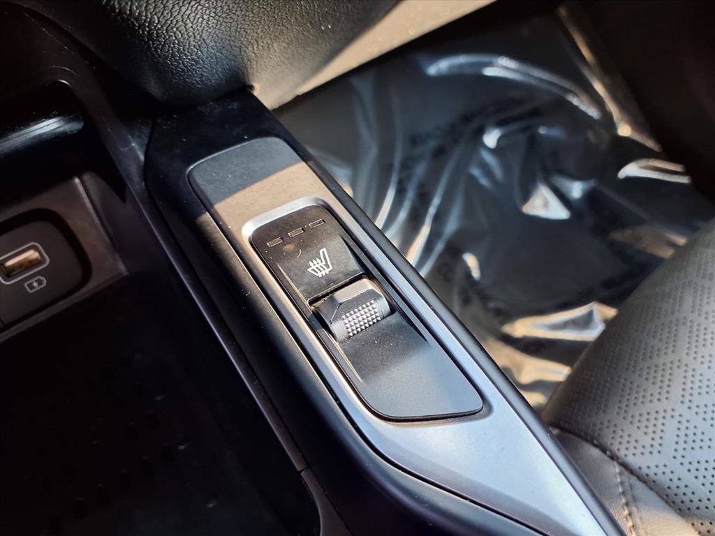 Used 2022 Kia Sorento EX w/ Panoramic Sunroof Package image 8