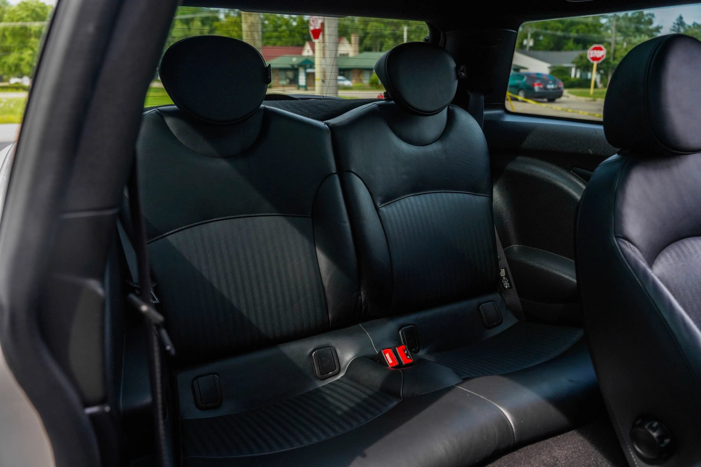 Used 2011 MINI Cooper John Cooper Works FWD image 24