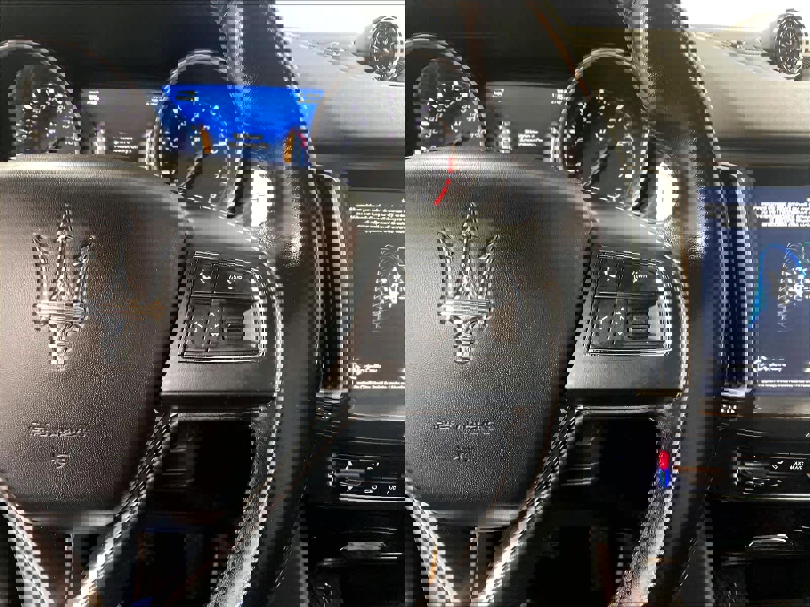 Used 2018 Maserati Levante GranLusso image 24