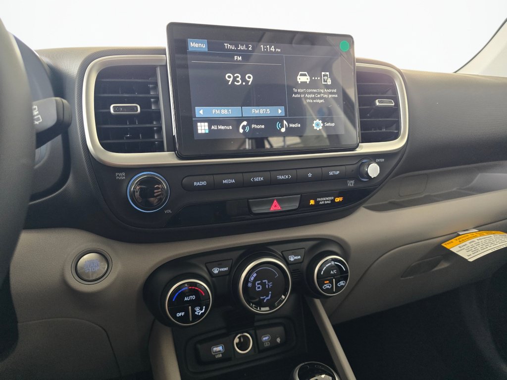 New 2026 Hyundai Venue SEL FWD image 22