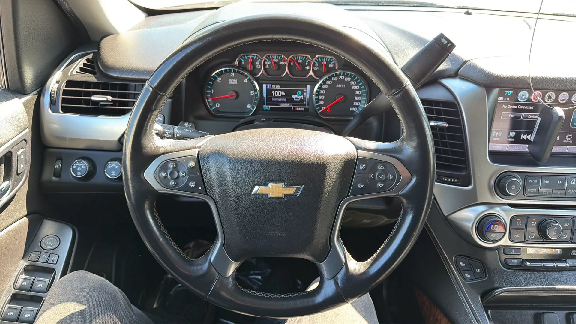 Used 2018 Chevrolet Suburban Premier AWD/4WD image 10