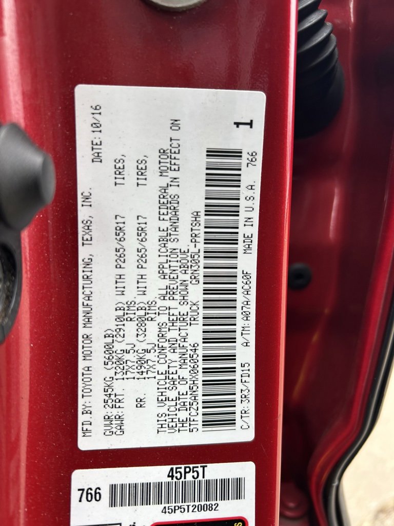 Used 2017 Toyota Tacoma SR5 image 12