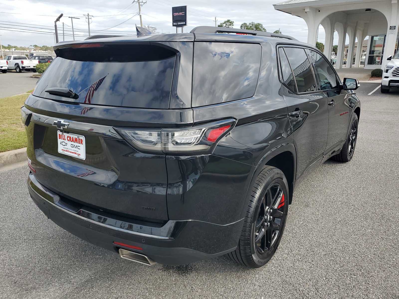 Used 2018 Chevrolet Traverse Premier w/ Redline Edition image 6