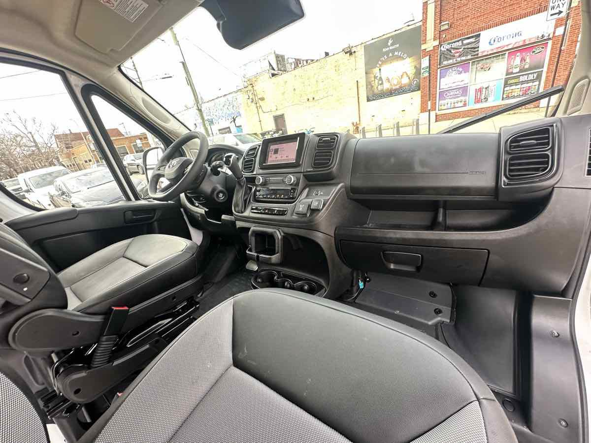 Used 2025 RAM ProMaster 2500 w/ Convenience Group FWD image 21