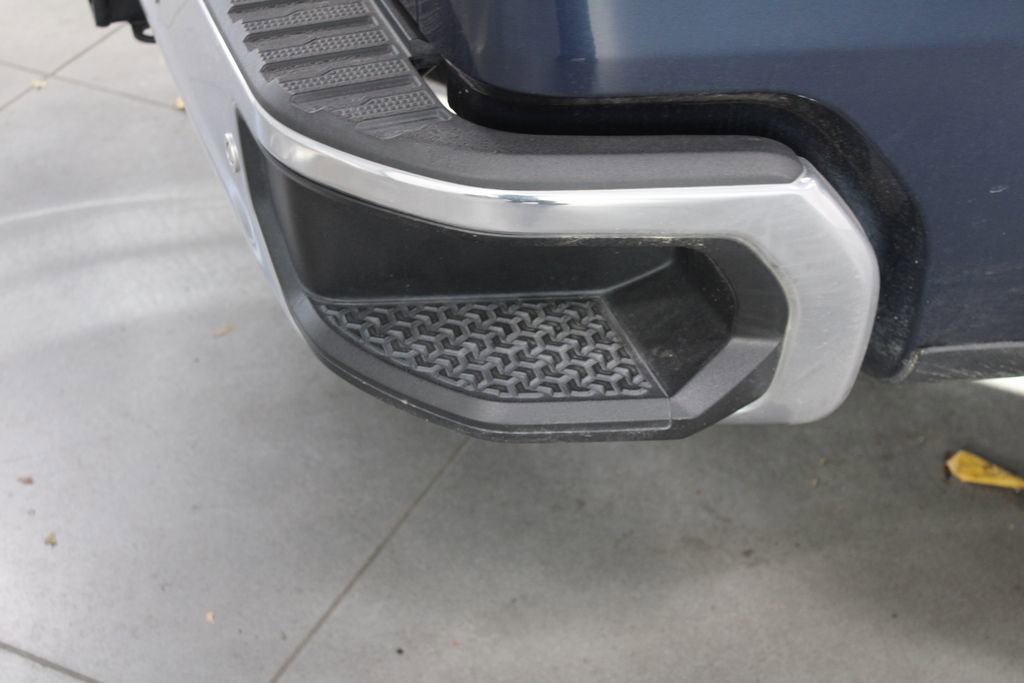 Used 2023 Chevrolet Silverado 1500 LTZ w/ LTZ Premium Package image 16