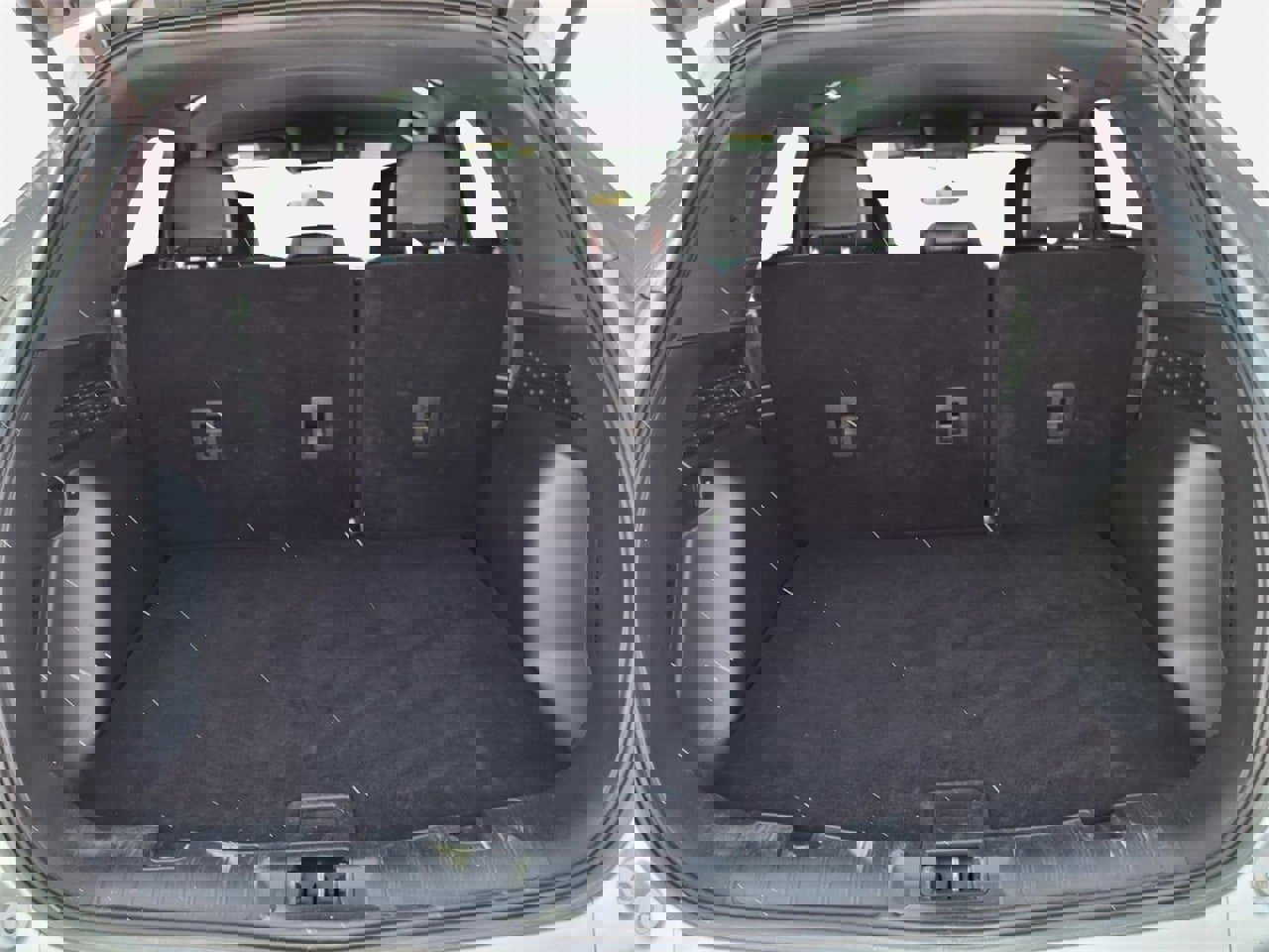 Used 2024 Ford Escape ST-Line image 6