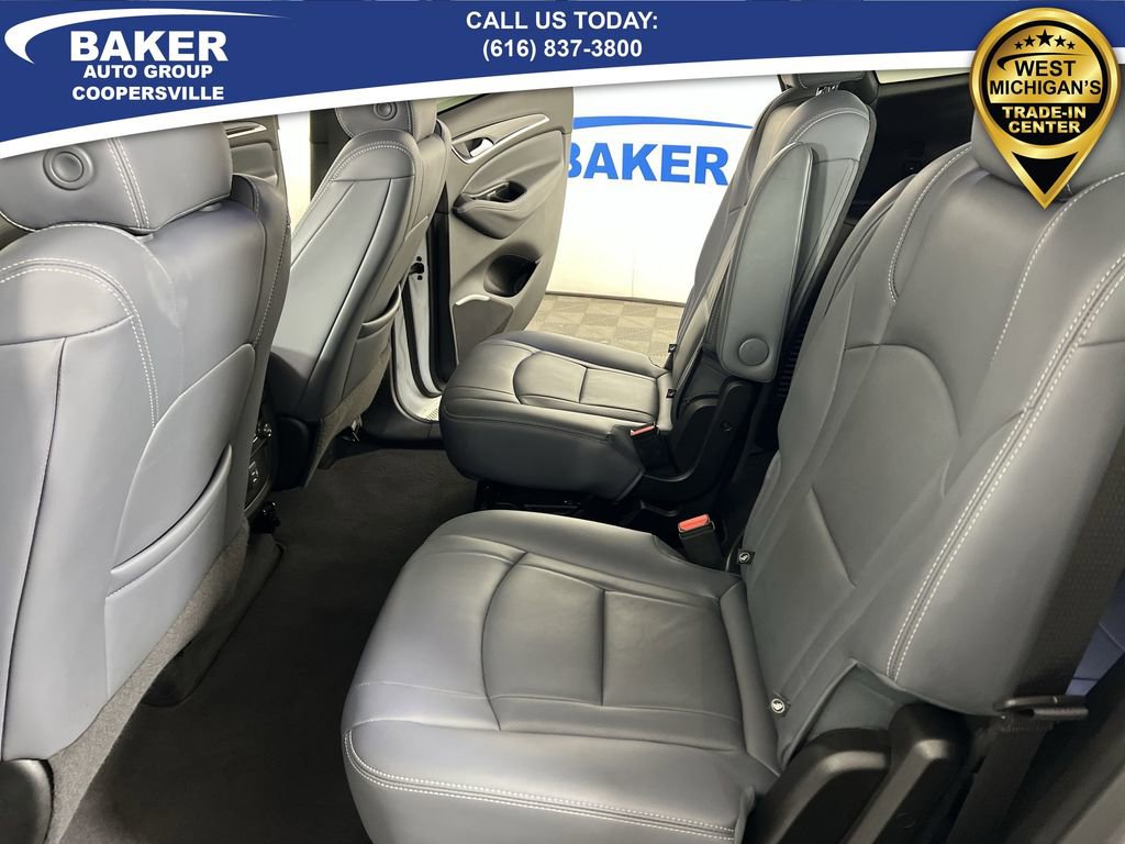 Used 2023 Buick Enclave Essence image 24
