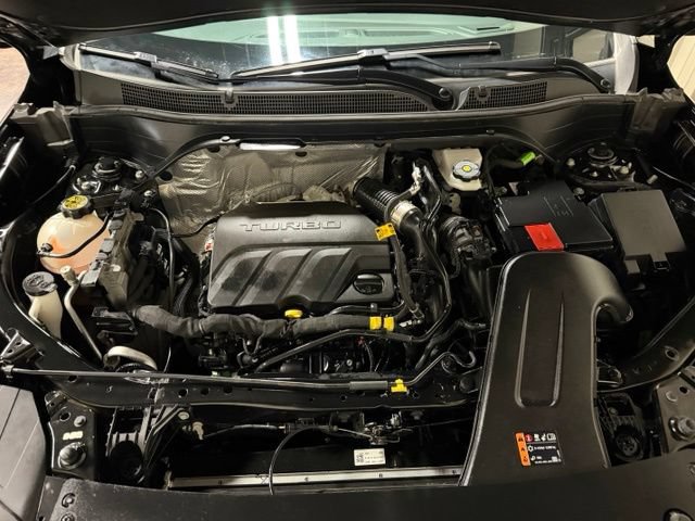 Used 2024 Chevrolet Trax RS FWD image 40