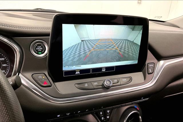 Used 2025 Chevrolet Blazer LT image 26