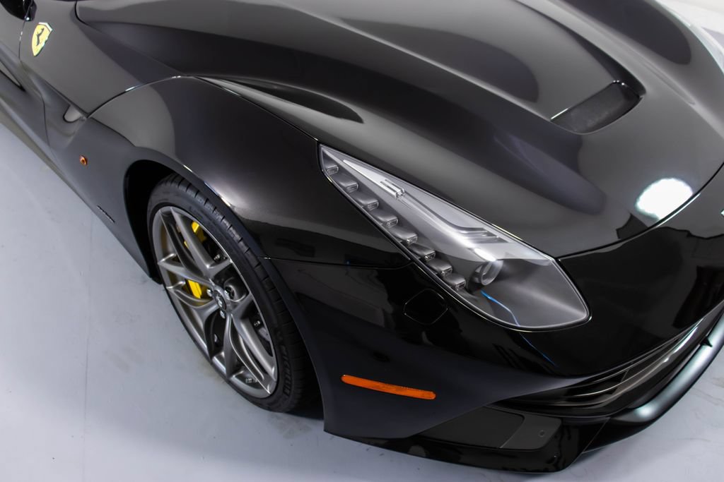 Used 2014 Ferrari F12 Berlinetta RWD image 12