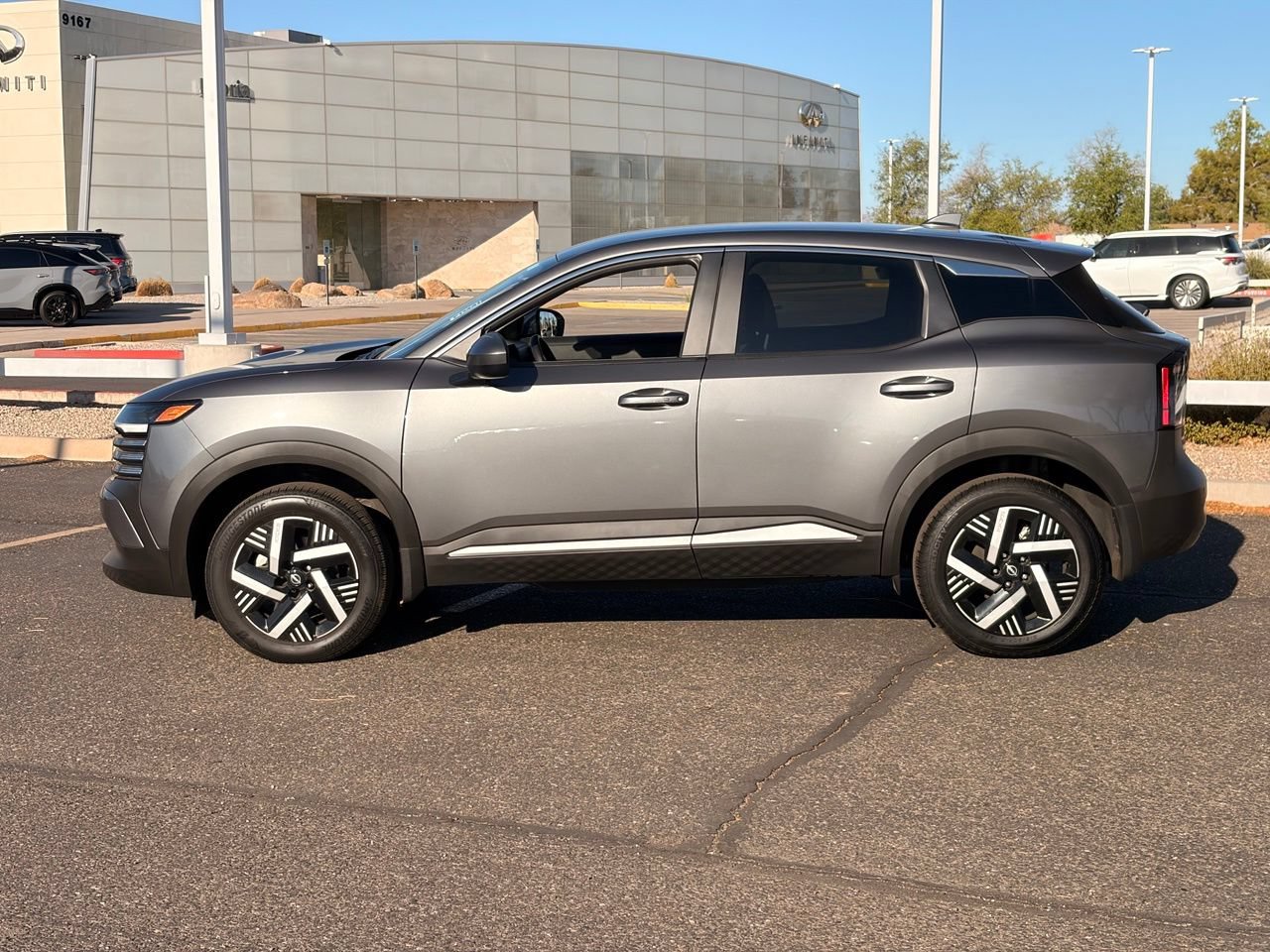 Certified 2025 Nissan Kicks SV FWD image 3