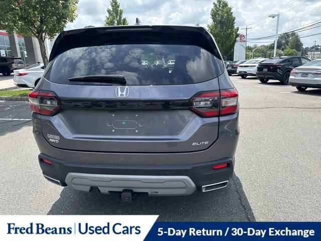 Used 2025 Honda Pilot Elite image 10