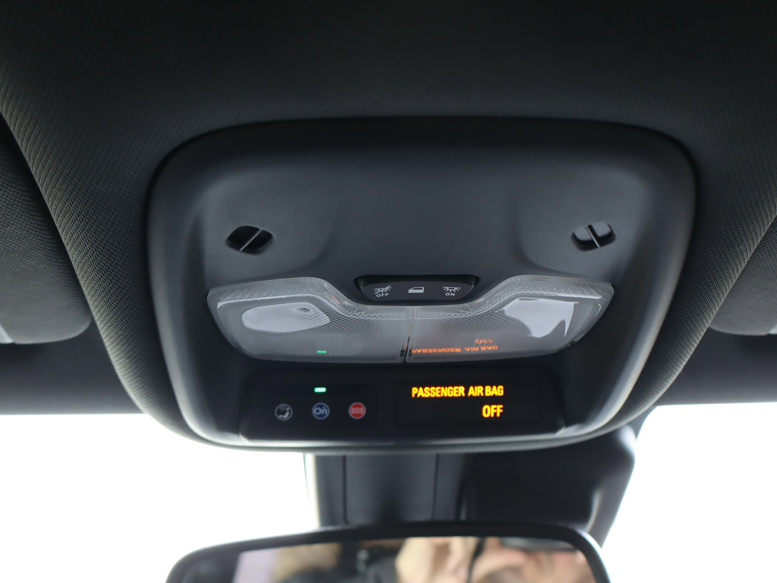 Certified 2025 Chevrolet TrailBlazer RS w/ Convenience Package image 30