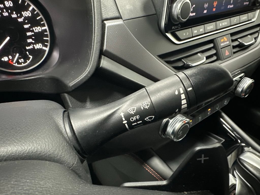 Used 2023 Nissan Altima 2.5 SR FWD image 22