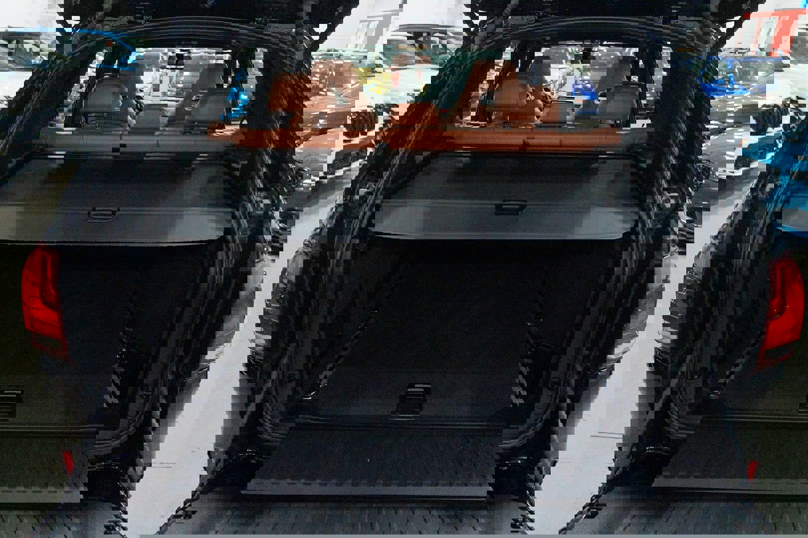 Used 2016 BMW X5 M image 29