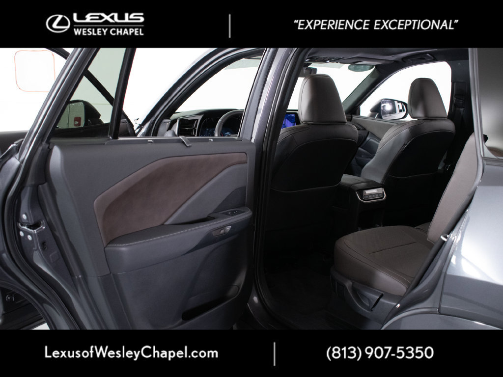 Certified 2025 Lexus TX 350 AWD w/ Technology Package image 15
