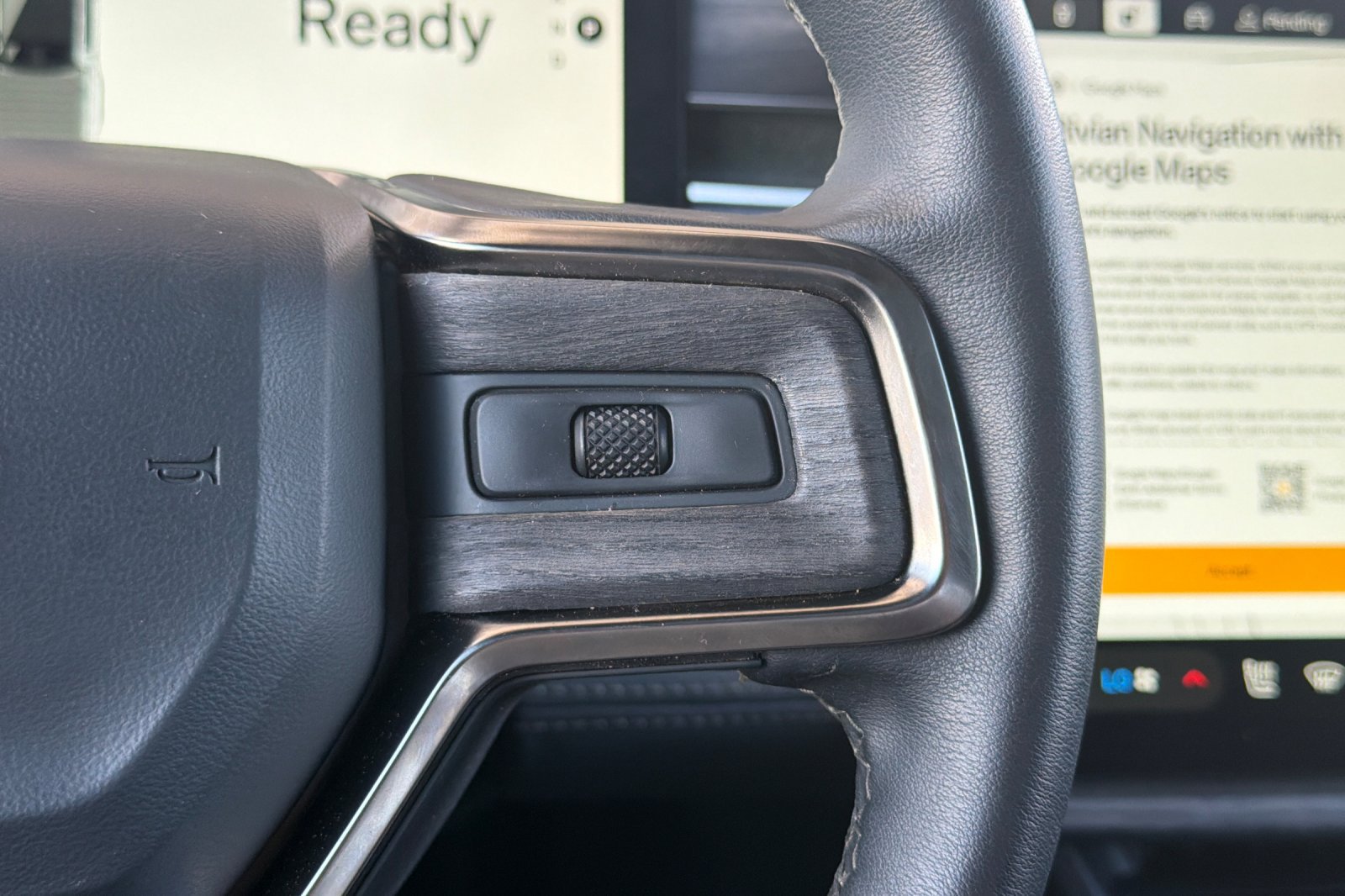 Used 2023 Rivian R1T Adventure Dual AWD/4WD image 29