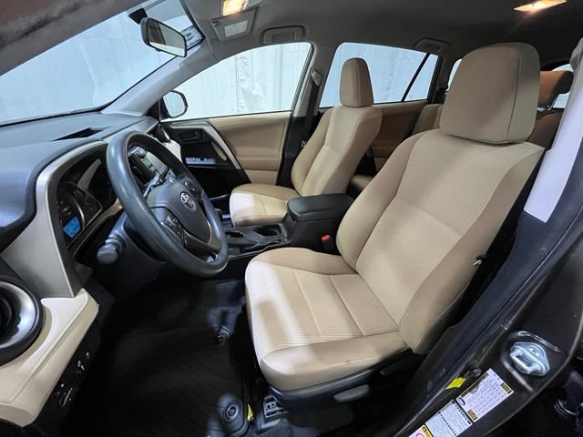 Used 2013 Toyota RAV4 LE AWD/4WD image 10