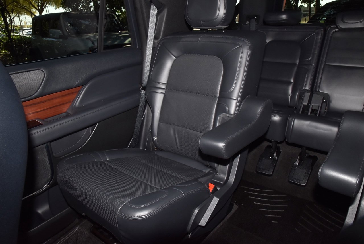 Used 2023 Lincoln Navigator 2WD image 20