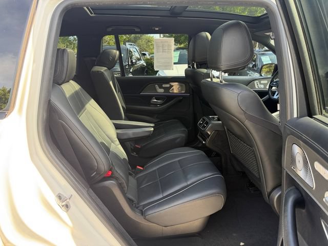 Used 2022 Mercedes-Benz GLS 450 4MATIC image 18