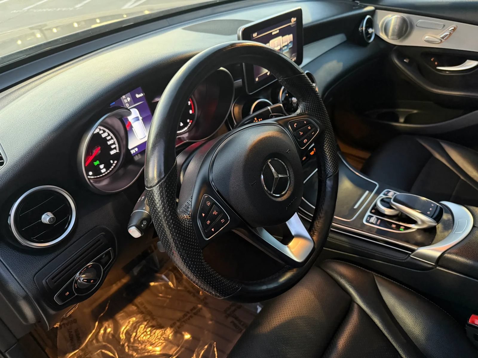 Used 2019 Mercedes-Benz GLC 300 4MATIC image 51