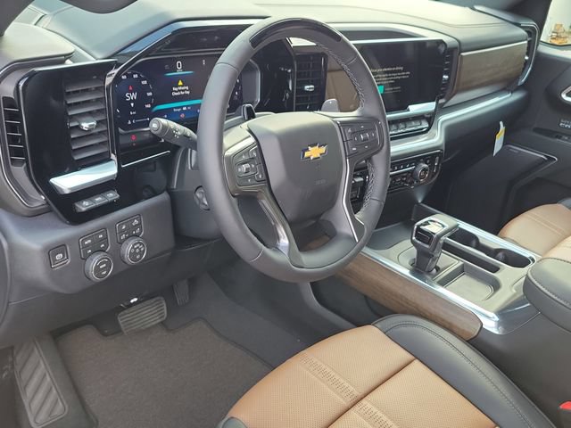 New 2026 Chevrolet Silverado 1500 High Country w/ Technology Package AWD/4WD image 17