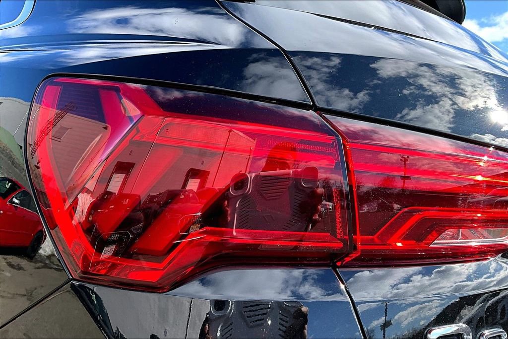 Used 2025 Audi Q3 2.0T Premium Plus w/ Premium Plus Package image 23