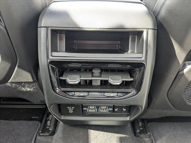 Used 2025 Jeep Grand Cherokee Limited w/ Trailer Tow Package image 21