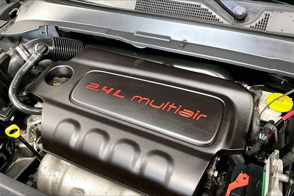 Used 2018 Jeep Compass Latitude w/ Cold Weather Group image 31