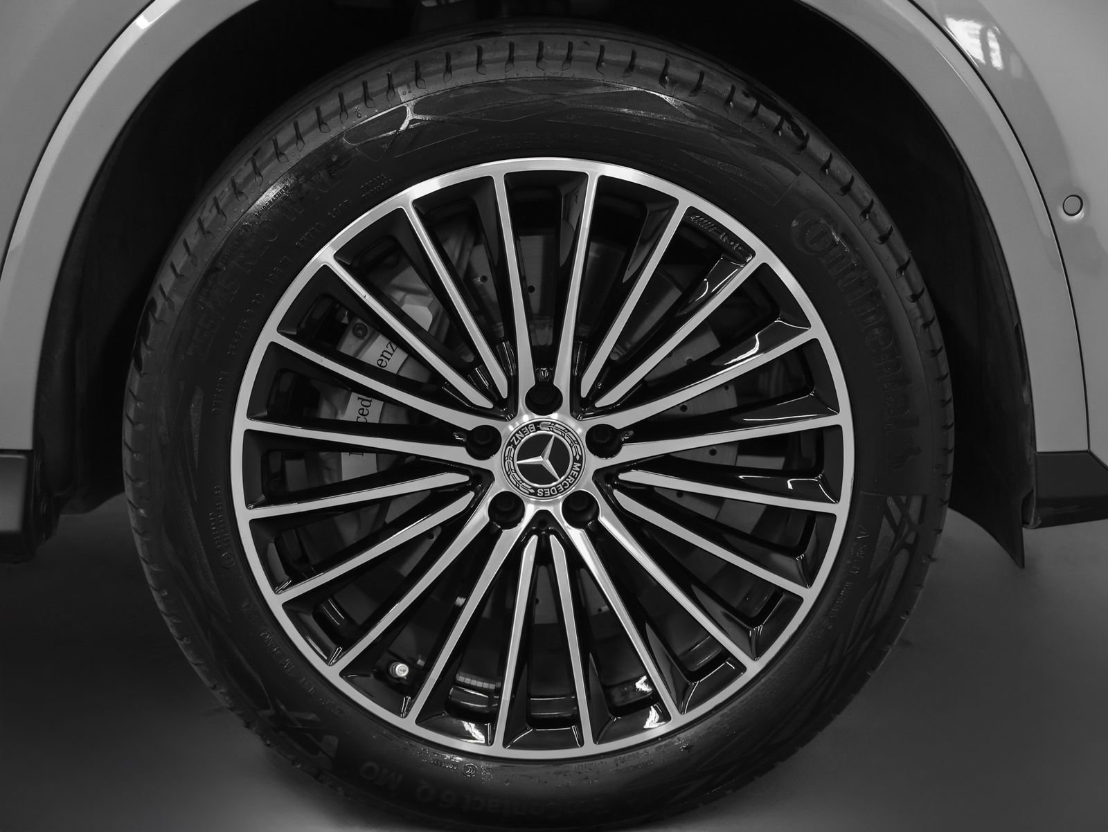 Used 2024 Mercedes-Benz GLC 300 image 15