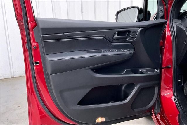 Certified 2025 Honda Odyssey Sport-L image 21