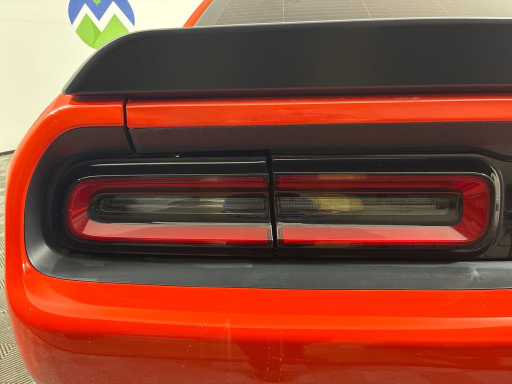 Used 2018 Dodge Challenger R/T Scat Pack image 8
