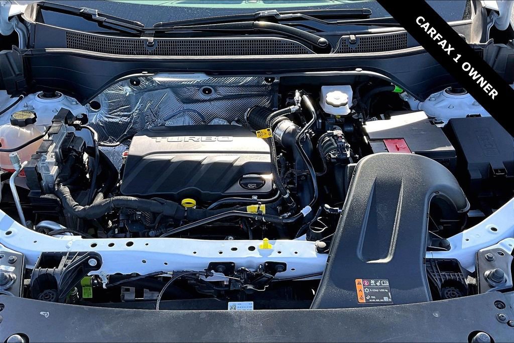 Used 2025 Chevrolet Trax LT w/ LT Convenience Package image 28