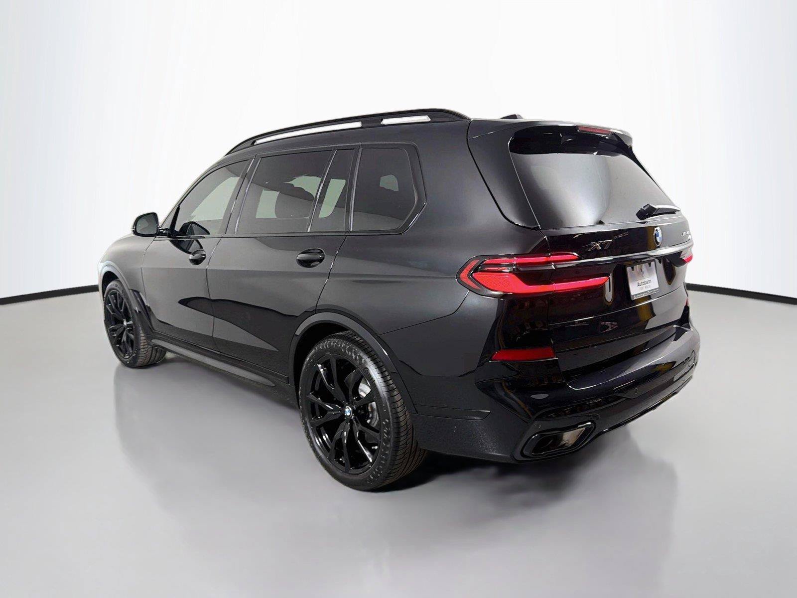 New 2027 BMW X7 xDrive40i w/ M Sport Package AWD/4WD image 7