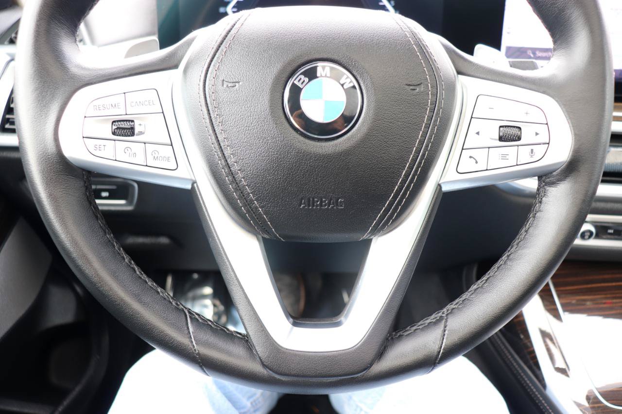 Used 2025 BMW X7 xDrive40i AWD/4WD image 42