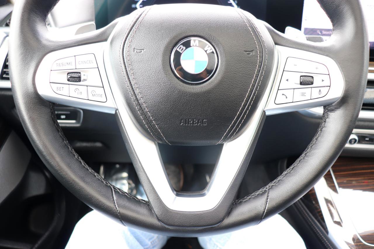 Used 2025 BMW X7 xDrive40i image 42