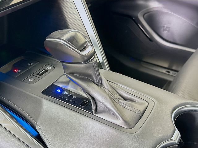 Used 2021 Toyota Venza XLE image 18