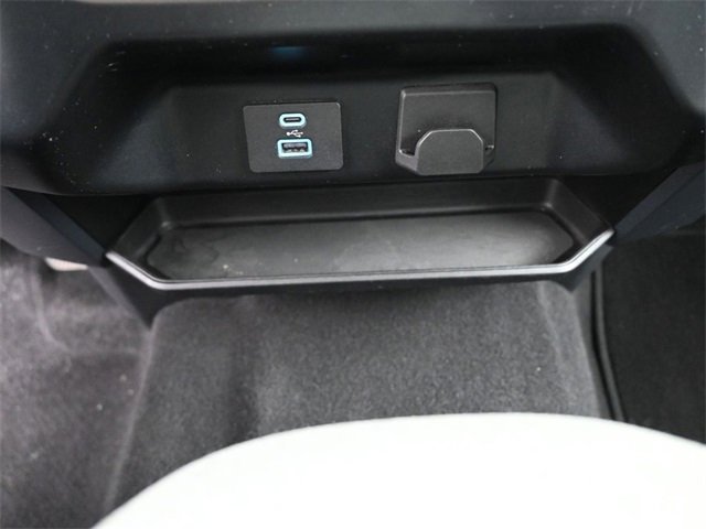 Used 2023 Ford F150 XLT image 4