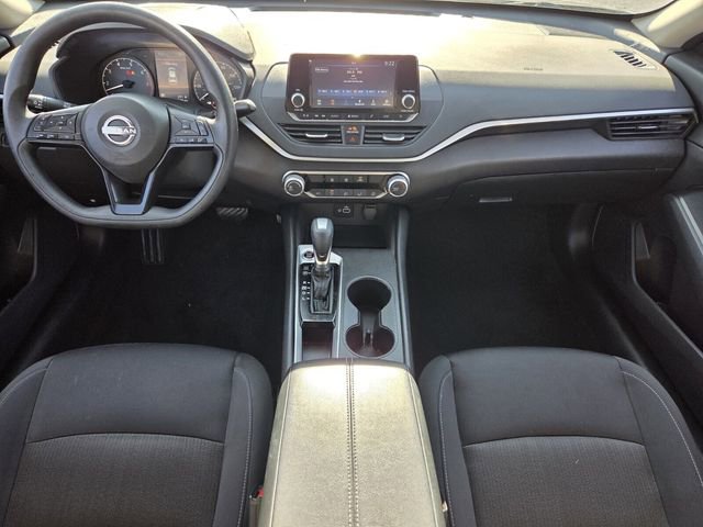 Used 2024 Nissan Altima 2.5 S FWD image 12