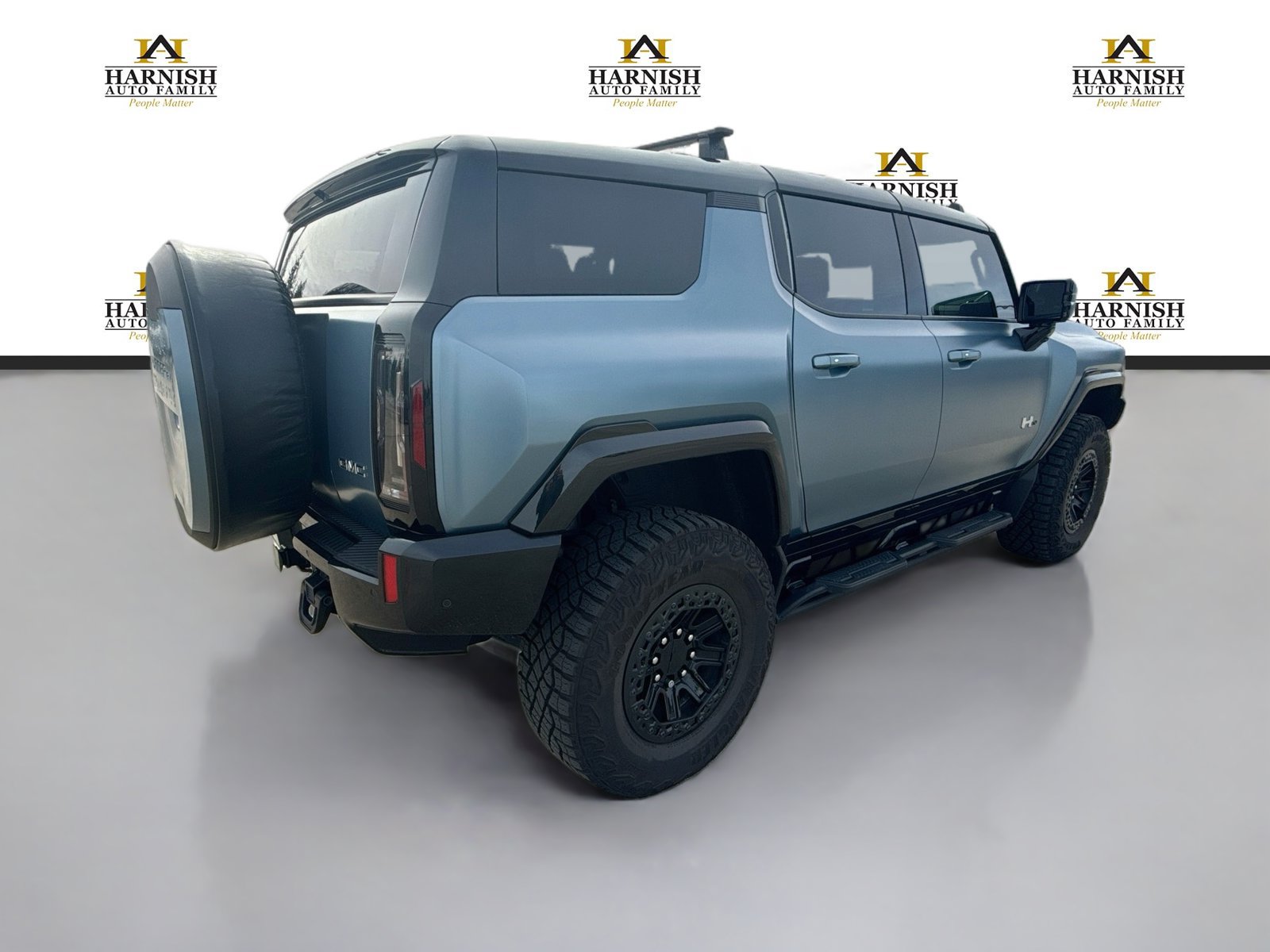 Used 2024 GMC Hummer EV 3X w/ Omega Edition AWD/4WD image 5