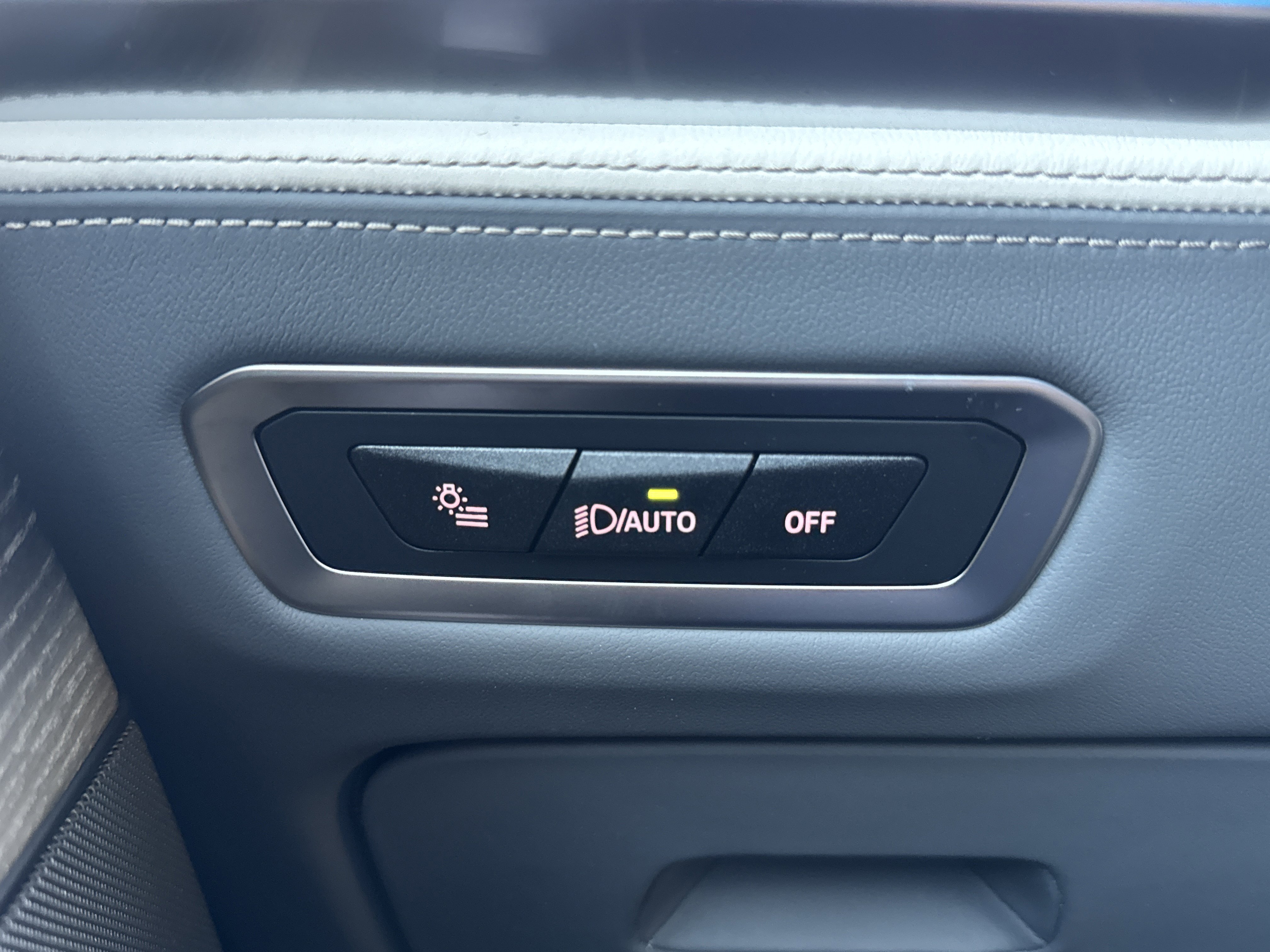 New 2026 BMW X7 xDrive40i w/ Executive Package image 21