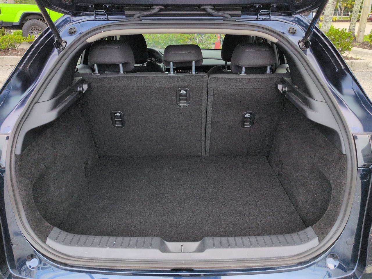 Used 2025 MAZDA CX-30 AWD 2.5 S image 13