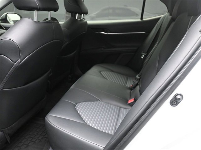 Used 2024 Toyota Camry SE image 21