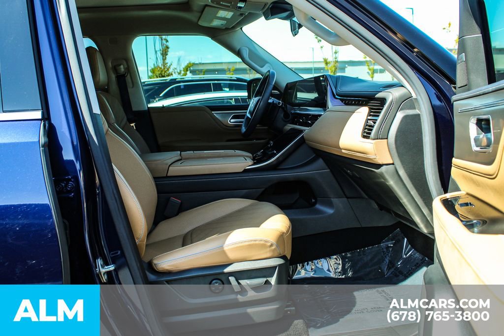 Used 2025 INFINITI QX80 Luxe image 21