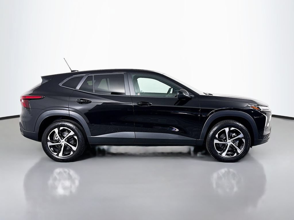 New 2026 Chevrolet Trax RS w/ Driver Confidence Package FWD image 9